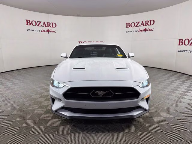 2020 Oxford White Ford Mustang EcoBoost Premium RWD Coupe