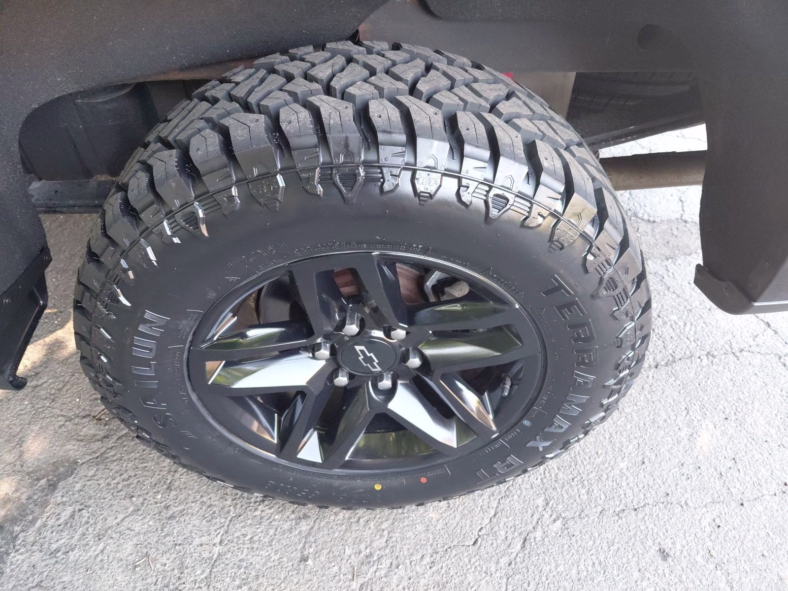 2019 Black Chevrolet Silverado 1500 LT Trail Boss 4X4 Truck