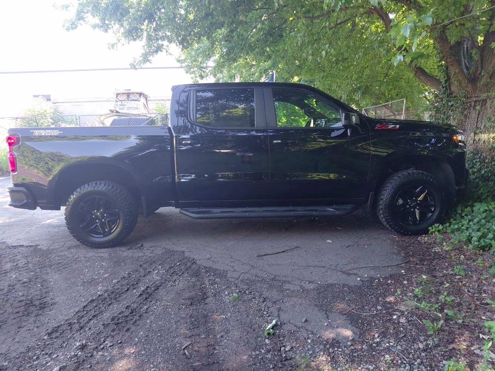 2019 Black Chevrolet Silverado 1500 LT Trail Boss 4X4 Truck