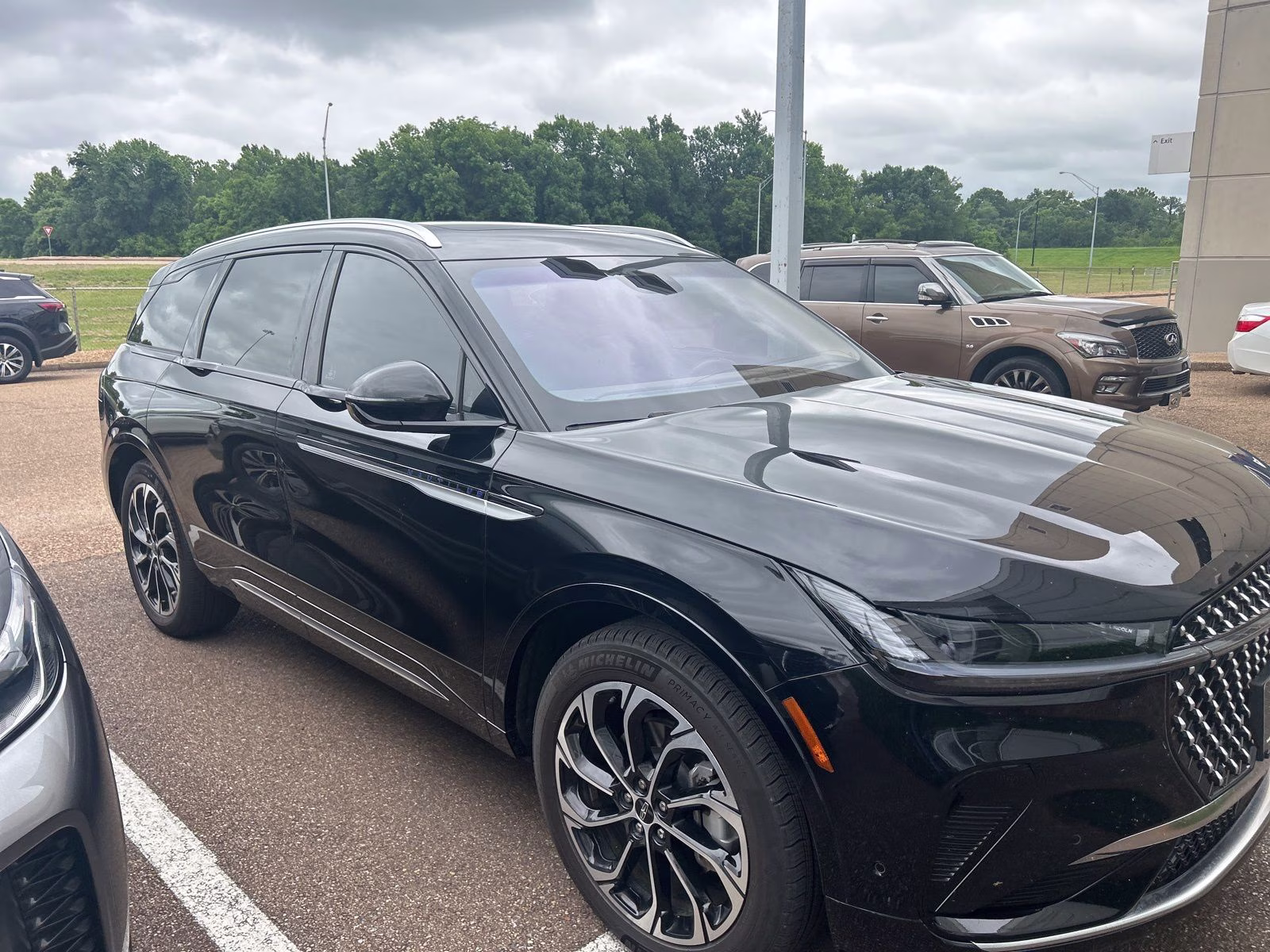 2024 Black Metallic Lincoln Nautilus Reserve AWD SUV