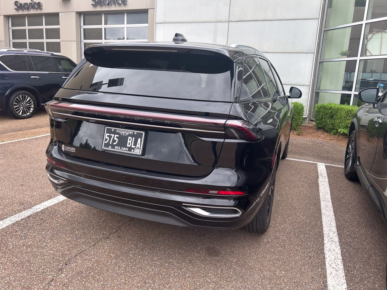 2024 Black Metallic Lincoln Nautilus Reserve AWD SUV