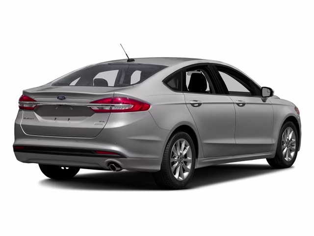 2017 Ingot Silver Ford Fusion SE FWD Sedan
