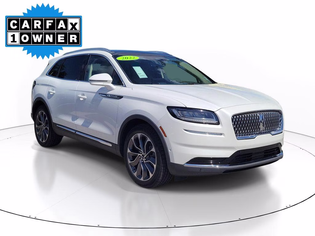 2022 Pristine White Metallic Tri-Coat Lincoln Nautilus Reserve FWD SUV