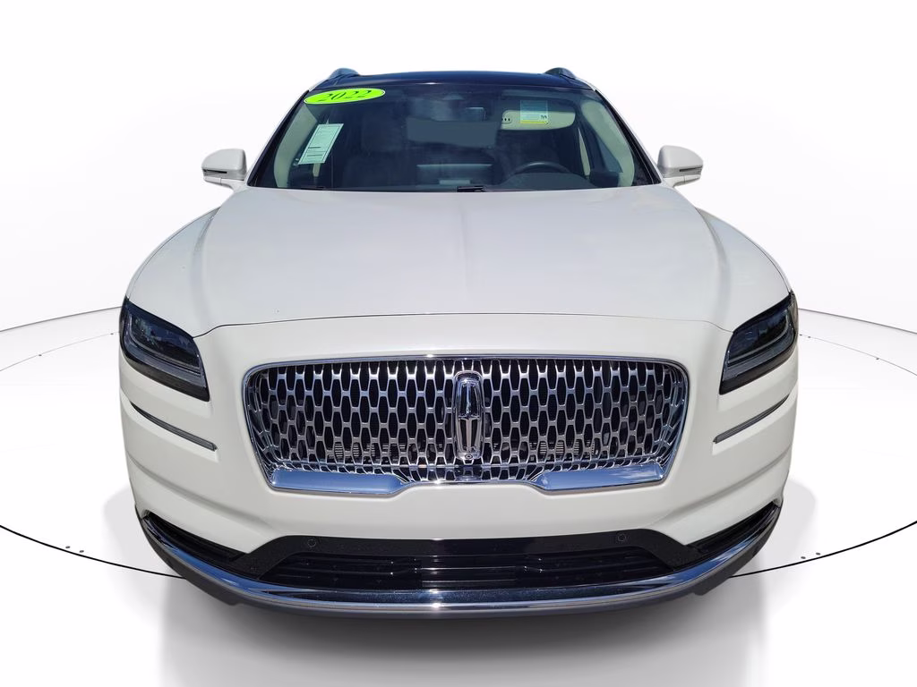 2022 Pristine White Metallic Tri-Coat Lincoln Nautilus Reserve FWD SUV