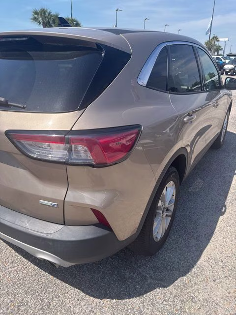 2020 Desert Gold Metallic Ford Escape SE AWD SUV