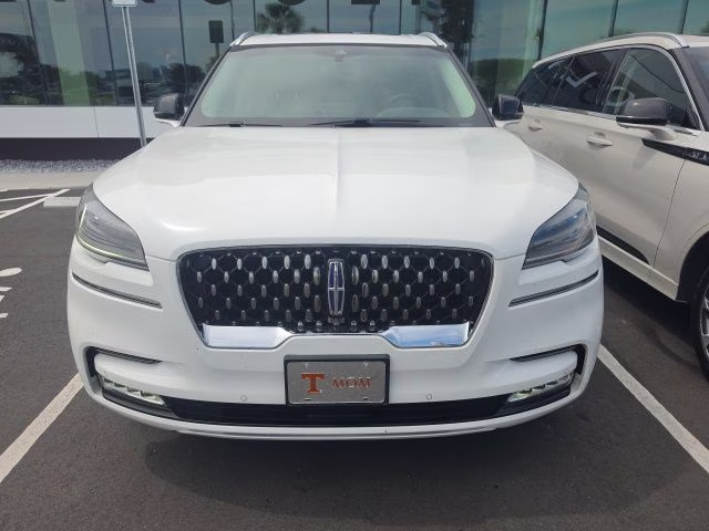 2020 White Metallic Lincoln Aviator Grand Touring AWD SUV