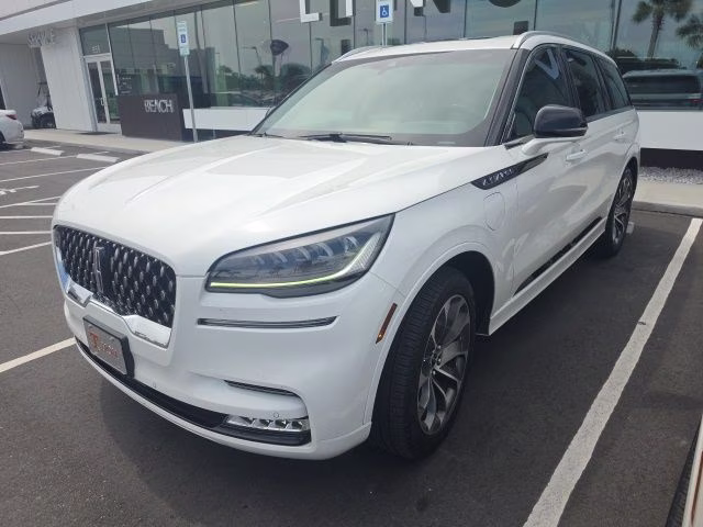 2020 White Metallic Lincoln Aviator Grand Touring AWD SUV