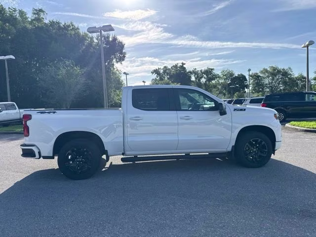 2025 Summit White Chevrolet Silverado 1500 RST Crew Cab Pickup 4X4 Truck