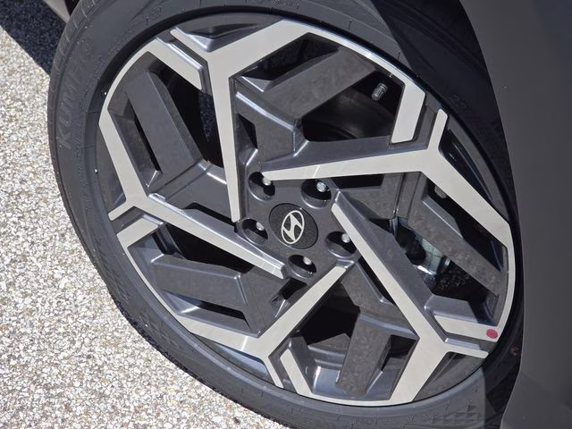 2026 Atlas White Hyundai Kona SEL Premium AWD SUV