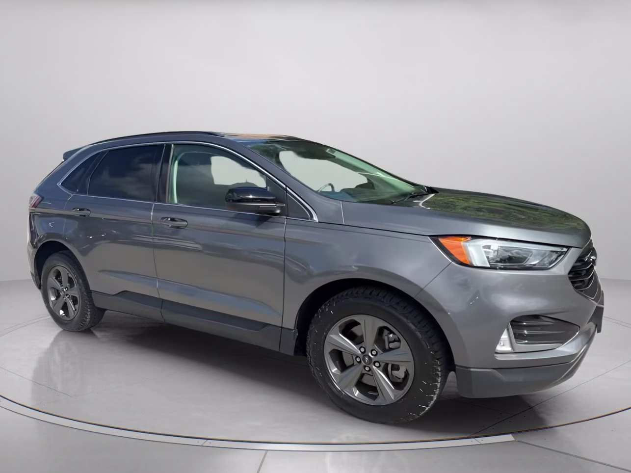 2022 Carbonized Gray Metallic Ford Edge SEL AWD SUV