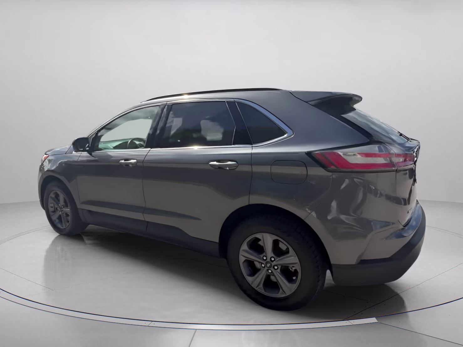 2022 Carbonized Gray Metallic Ford Edge SEL AWD SUV
