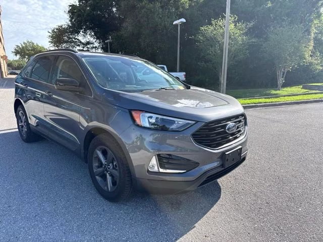 2022 Carbonized Gray Metallic Ford Edge SEL AWD SUV