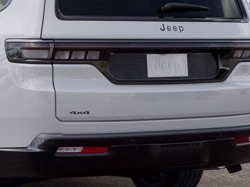 2026 Bright White Clear Coat Jeep Grand Wagoneer Grand Wagoneer L Limited Reserve 4x4 SUV