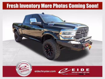 2023 Diamond Black Crystal Pearlcoat Ram 2500 Laramie 4X4 Truck
