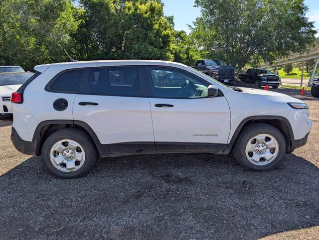 2016 Bright White Clearcoat Jeep Cherokee Sport 4X4 SUV