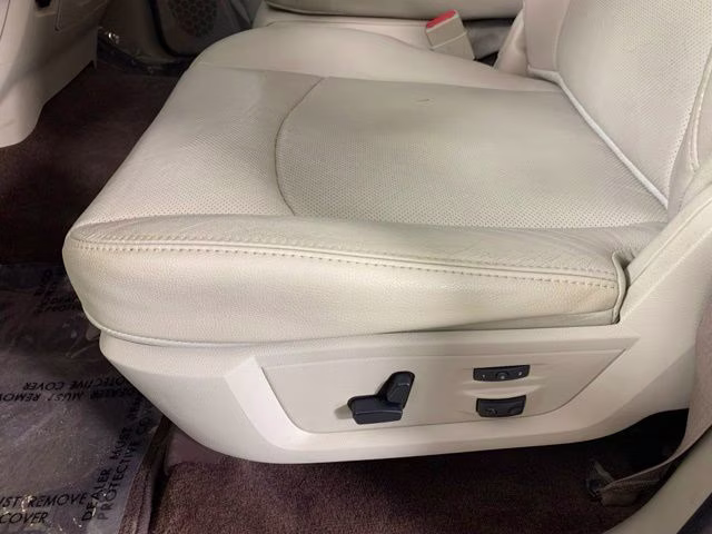 2014 Prairie Pearlcoat Ram 1500 Laramie 4X4 Truck