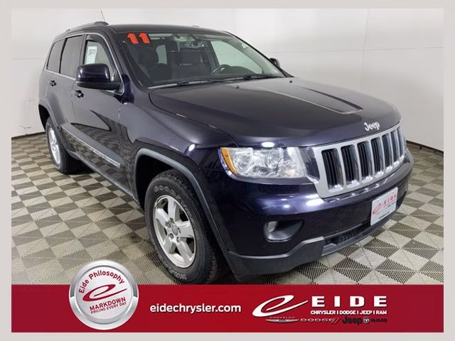 2011 Blackberry Pearlcoat Jeep Grand Cherokee Laredo 4X4 SUV