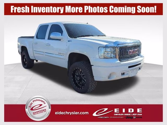 2013 Summit White GMC Sierra 1500 SLT 4X4 Truck
