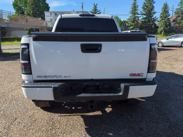 2013 Summit White GMC Sierra 1500 SLT 4X4 Truck