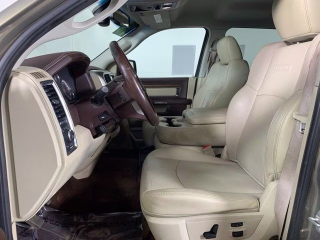 2014 Prairie Pearlcoat Ram 1500 Laramie 4X4 Truck