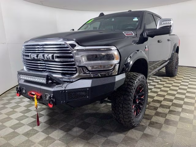2023 Diamond Black Crystal Pearlcoat Ram 2500 Laramie 4X4 Truck