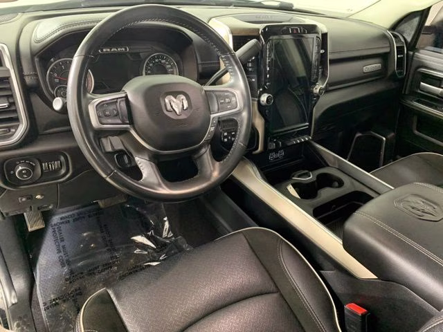 2023 Diamond Black Crystal Pearlcoat Ram 2500 Laramie 4X4 Truck