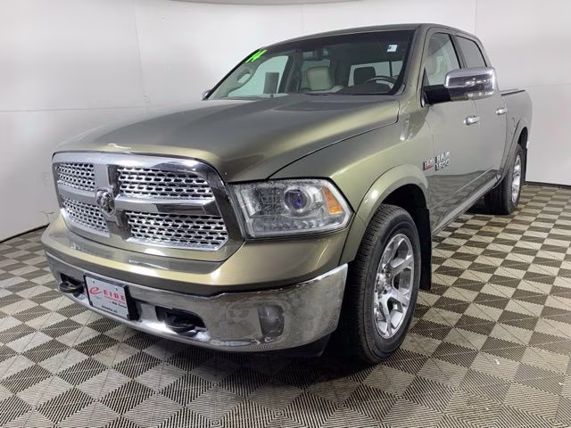 2014 Prairie Pearlcoat Ram 1500 Laramie 4X4 Truck