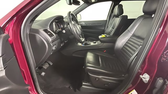 2020 Velvet Red Pearlcoat Jeep Grand Cherokee Limited X 4X4 SUV