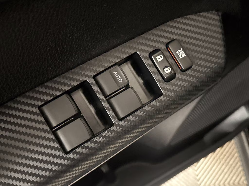 2013 Black Toyota RAV4 XLE FWD SUV