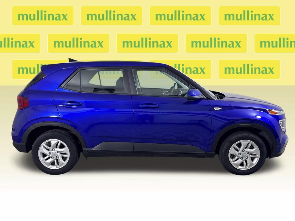 2022 Intense Blue Hyundai Venue SE FWD SUV