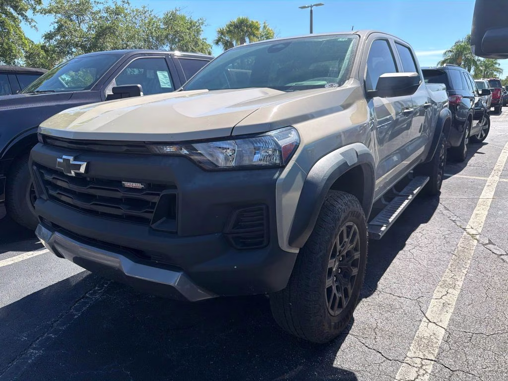 2023 Sand Dune Metallic Chevrolet Colorado Trail Boss 4X4 Truck