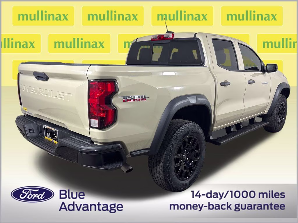 2023 Sand Dune Metallic Chevrolet Colorado Trail Boss 4X4 Truck