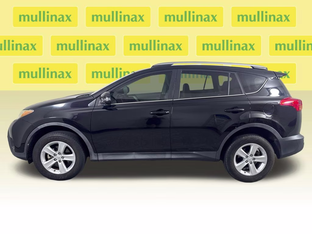 2013 Black Toyota RAV4 XLE FWD SUV