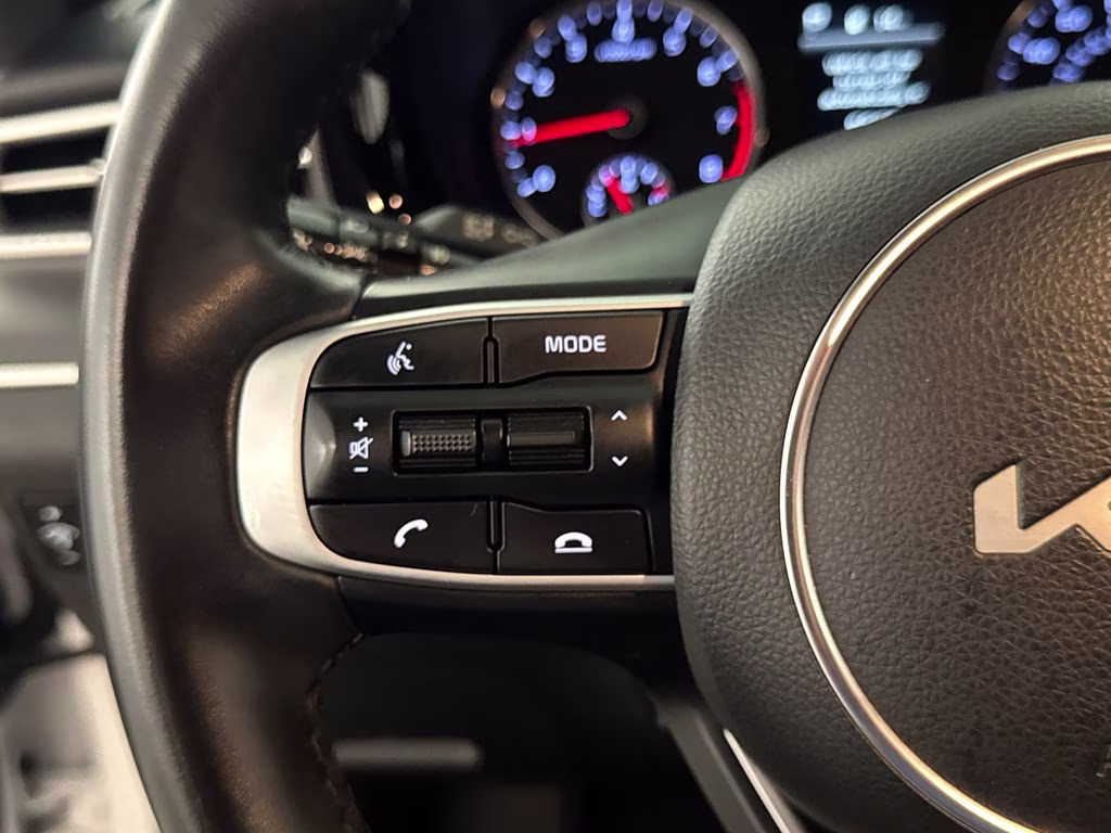 2023 Glacial White Pearl Kia K5 GT-Line FWD Sedan