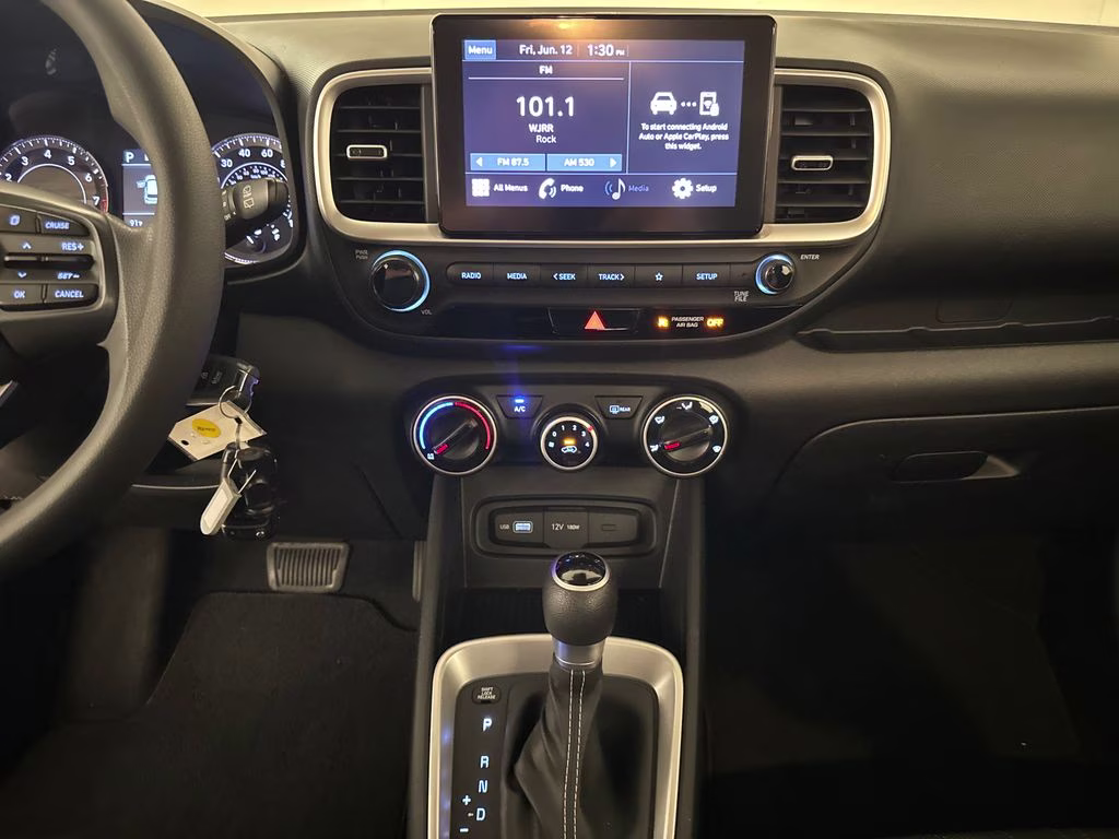 2022 Intense Blue Hyundai Venue SE FWD SUV