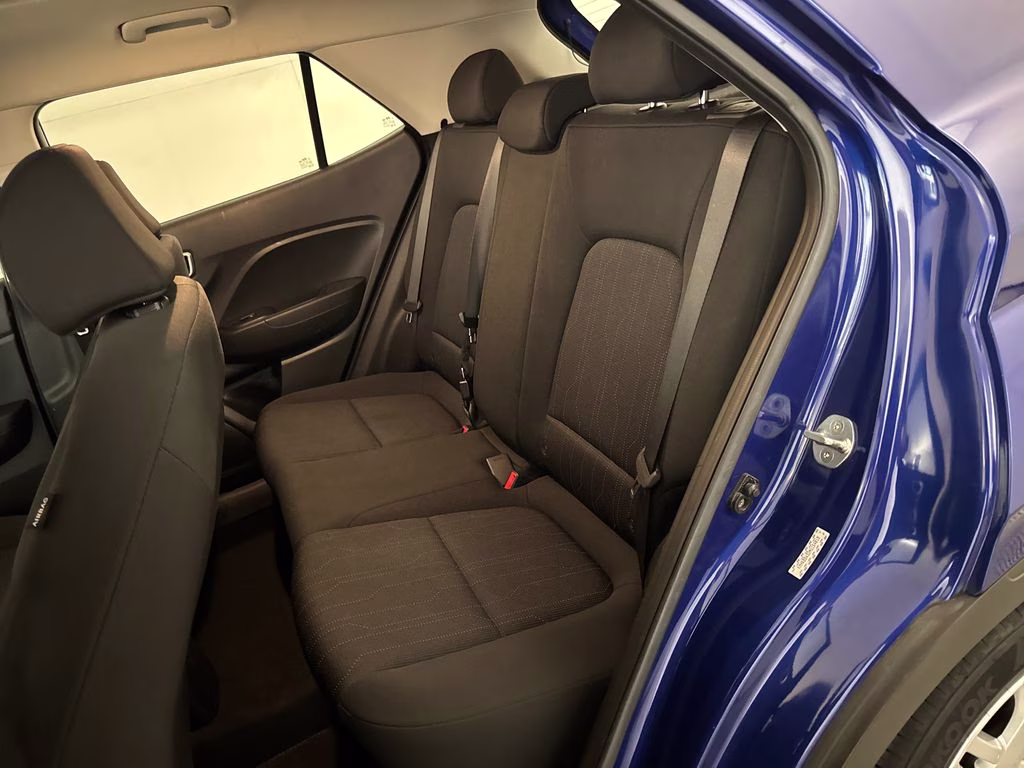 2022 Intense Blue Hyundai Venue SE FWD SUV