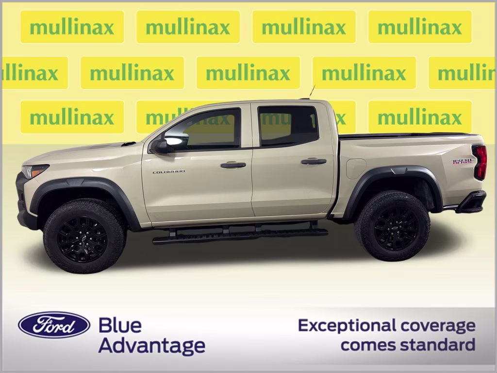 2023 Sand Dune Metallic Chevrolet Colorado Trail Boss 4X4 Truck
