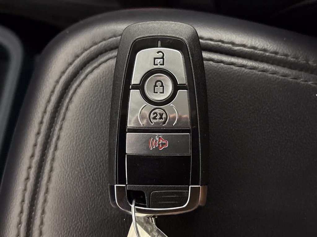 2024 Azure Gray Metallic Ford Maverick Lariat AWD Truck