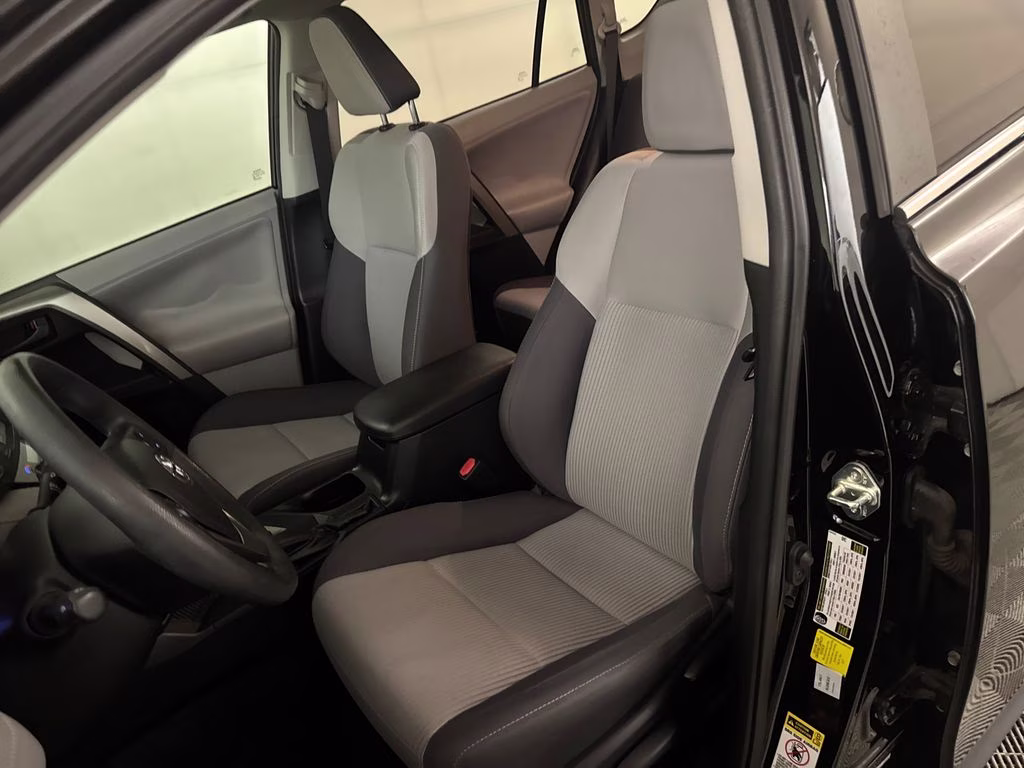 2013 Black Toyota RAV4 XLE FWD SUV