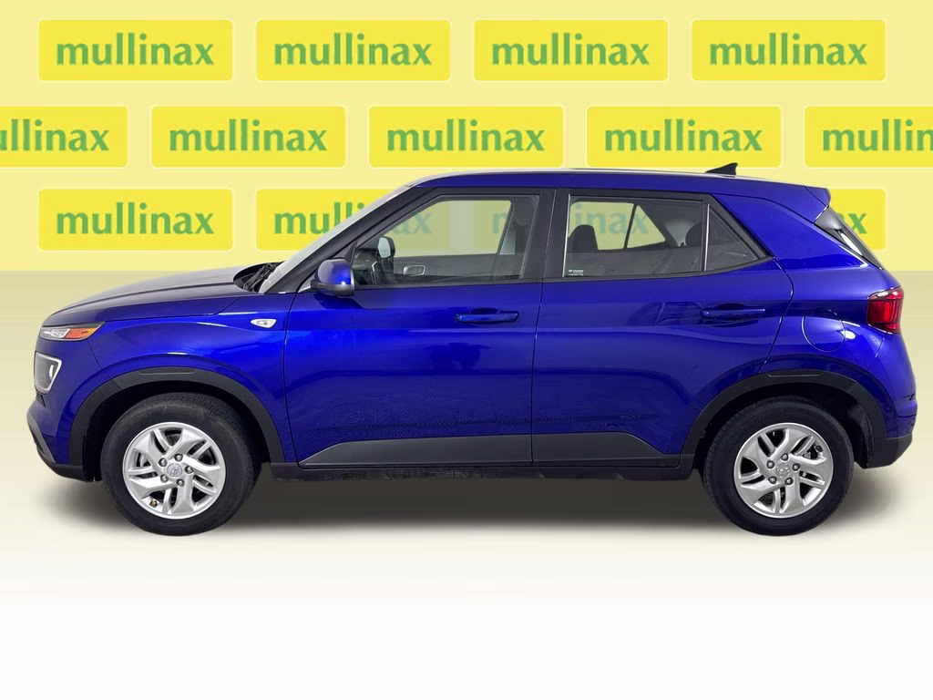 2022 Intense Blue Hyundai Venue SE FWD SUV