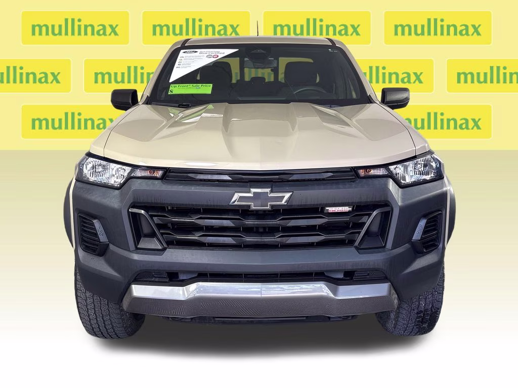 2023 Sand Dune Metallic Chevrolet Colorado Trail Boss 4X4 Truck