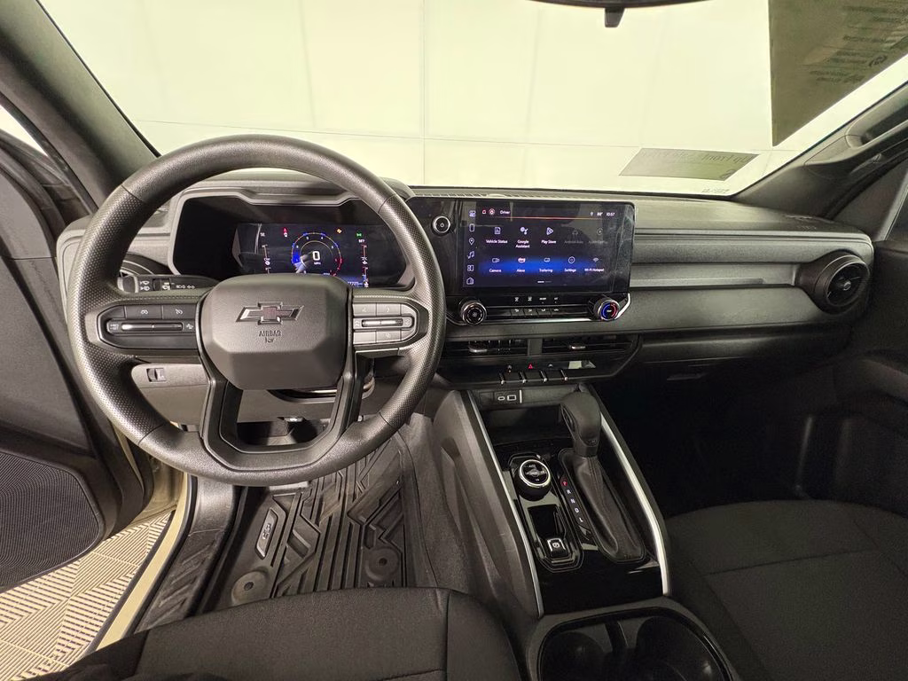 2023 Sand Dune Metallic Chevrolet Colorado Trail Boss 4X4 Truck