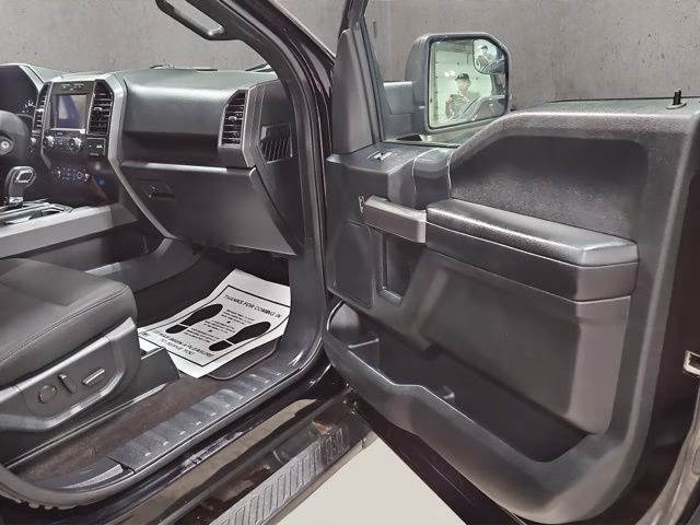 2020 Agate Black Metallic Ford F-150 XLT 4X4 Truck