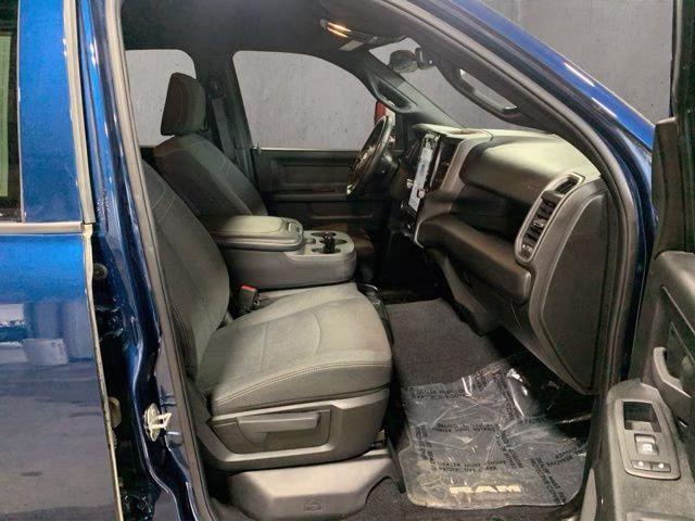 2024 Patriot Blue Pearlcoat Ram 2500 Tradesman 4X4 Truck