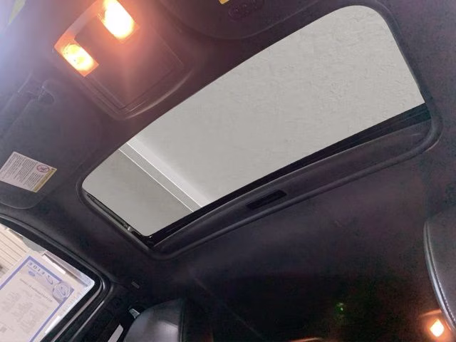 2012 White Platinum Metallic Tri-Coat Ford Expedition EL Limited 4X4 SUV