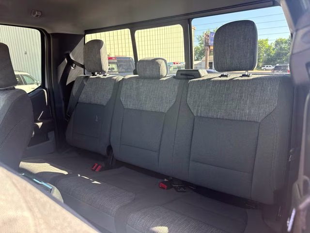 2025 Avalanche Ford Super Duty F-350 SRW XLT 4X4 Truck