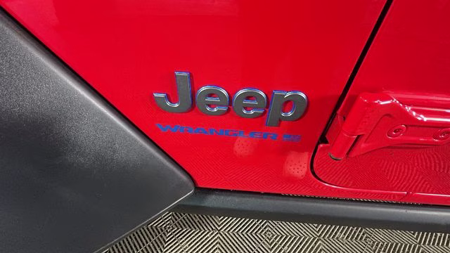 2023 Firecracker Red Clearcoat Jeep Wrangler Willys 4xe 4X4 SUV