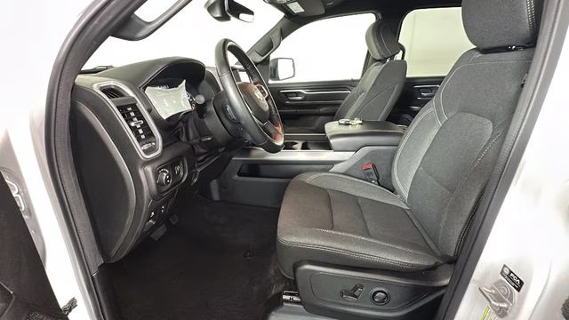 2023 Bright White Clearcoat Ram 1500 Big Horn/Lone Star 4X4 Truck