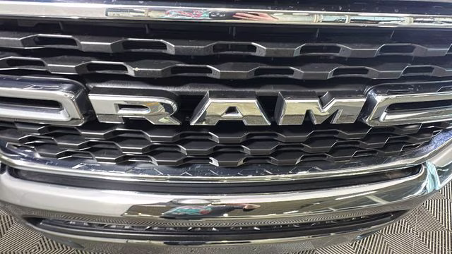 2023 Bright White Clearcoat Ram 1500 Big Horn/Lone Star 4X4 Truck