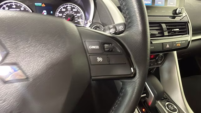 2023 White Mitsubishi Eclipse Cross SE 4X4 SUV